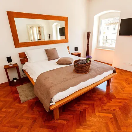 Piazza Dei Signori Penthouse * Split