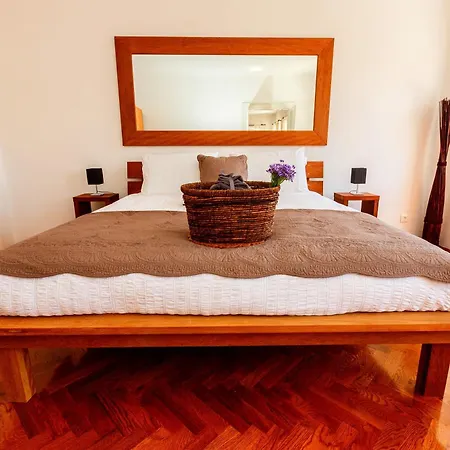 Piazza Dei Signori Penthouse Apartment